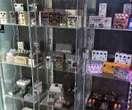 Aliaga Guitar Lab imagen 18