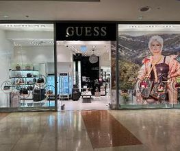 GUESS ACCESSORIES immagine 1