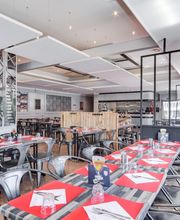 Le Bistrot C-Dubs image 17