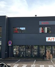 CRIT MONSWILLER image 2