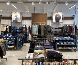 GUESS immagine 3