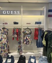 GUESS imagen 1