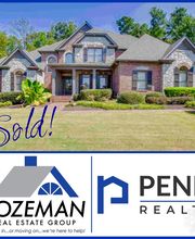 Amie Bozeman, Moving Call Us Real Estate Team Owner image 10