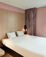 B&B HOTEL Orly Chevilly Marché International image 1