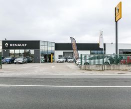 Renault Garage Eric Ferrier Agent image 5