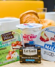 B&B HOTEL Poitiers 3 Futuroscope image 5