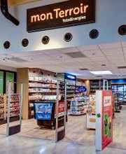 TotalEnergies - Chien Blanc image 1