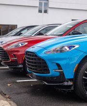 Aston Martin Summit image 4