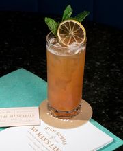 No Man's Land Cocktail Parlor & Eatery image 3