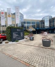 FIC Finance & Insurance Center Bild 1