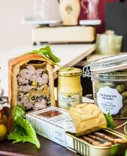 Castel de Très Girard image 3