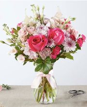 Swan Floral & Gift Shop image 20