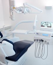 Zahnarztpraxis Dr. med. dent. Yves von Weydlich Bild 3