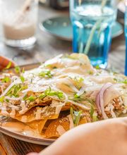 La Mexicana Taco Bar image 10