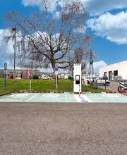 EVzen Station de recharge Norauto Pau Lescar