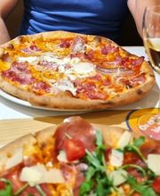 Restaurant-Pizzeria 'Au Tirlibaum', Taner Bild 3