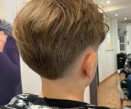 Karelys' Coiffure image 9