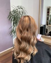 Haarschneiderei Corinna Oswald-Hoyer Bild 3