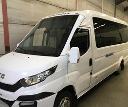 hansbus1.jpg