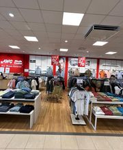 AWG Mode Center Münsingen Bild 4