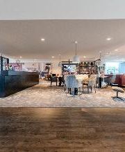 Meubelwinkel Prominent Hengelo | Relaxstoelen | Sta-op stoelen | Banken afbeelding 3