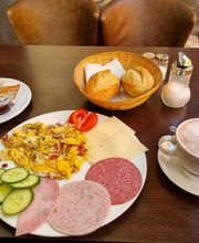 Belmont Pub & Diner Bild 3