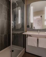 B&B HOTEL Lille Roubaix Centre Grand-Place image 9