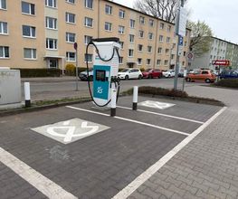 Shell Recharge Charging Station Bild 1