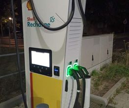 Shell Recharge Charging Station Bild 7