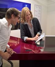 Top-desk... der elektrisch anpassbare Schreibtisch