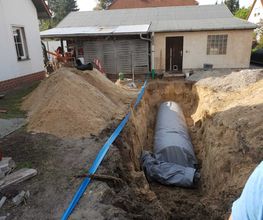 Einbau eines Versickerungstunnel