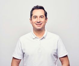 Zahnarzt Mannheim | Zahnmedizin & Implantologie | Dr. Florian Neumayer