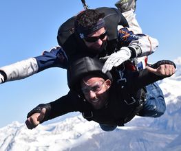 SKY-LIVE parachutisme image 1