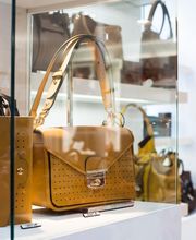 Grain De Cuir image 15