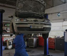 Garage de l'Esquirol image 1
