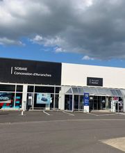 Renault Avranches - Car Lovers image 9