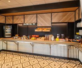 B&B HOTEL Compiègne image 11
