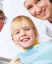 Dr. med. dent. Rüegg Marco Bild 3