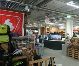 POLO Motorrad Store Bern Bild 10