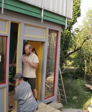 ... bekommt eine neue Fassade ....JPG