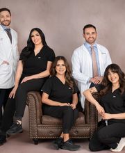 Smiles of Aurora image 5