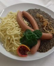 Alblinsen mit hausgemachten Spätzle