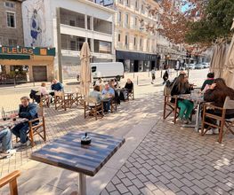 Café de L'Opéra image 3