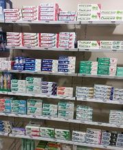 Pharmacie wellpharma du Mortier image 20