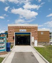 Get a car wash at Splash In located at 12441 Hull Street Rd N, Midlothian, VA! Don’t forget to grab some food inside at our cafe