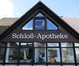 Aussenansicht der Schloß-Apotheke