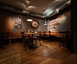Ruff's Burger & BBQ Schwabing Restaurant Bild 8