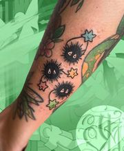 Raketenwacholder Tattoo und Piercing Bild 10