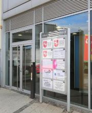 Eingangsbereich mit Branchenkompass in Salzgitter