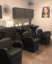 Magnolia Salon image 2